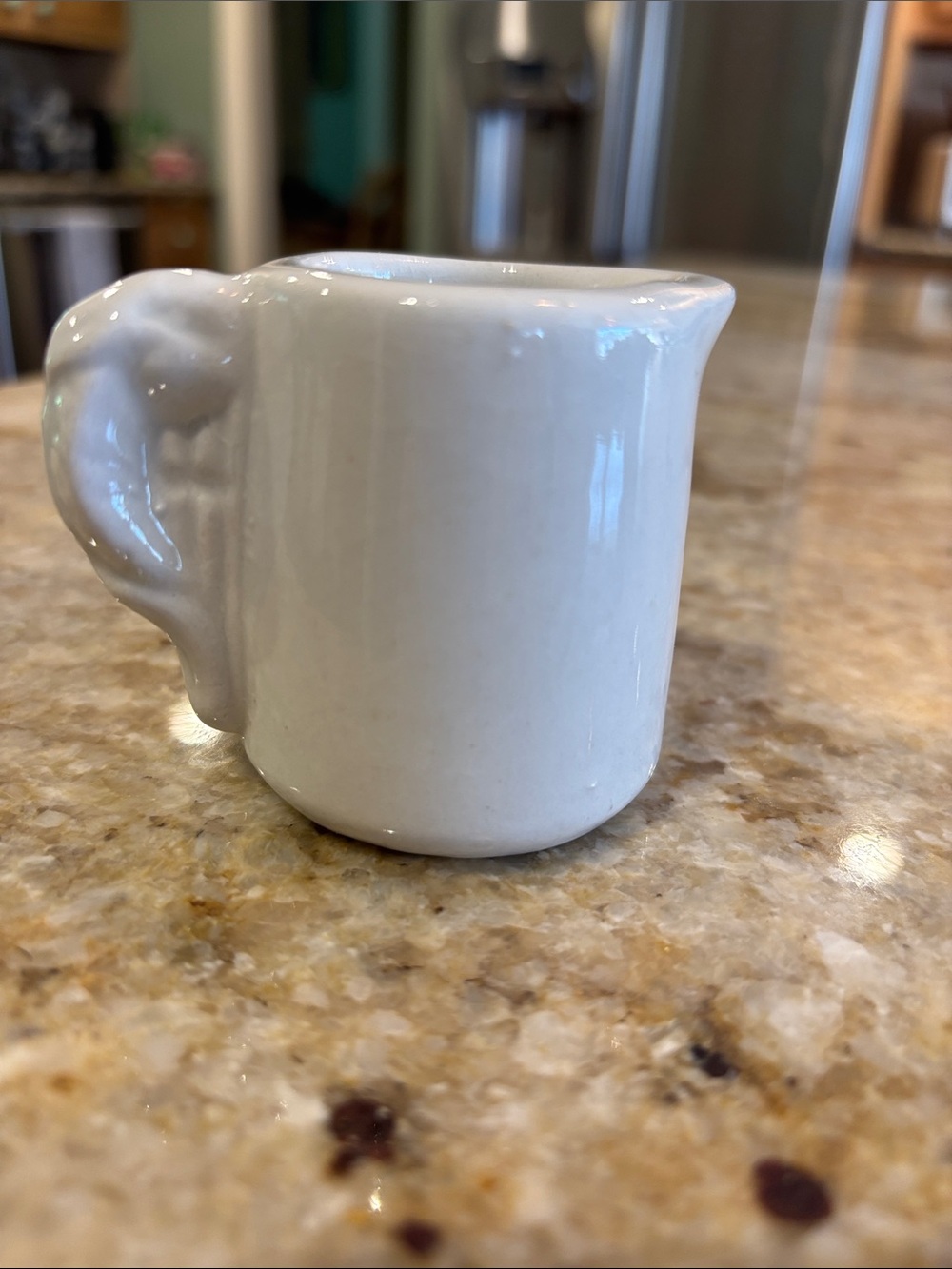 Vtg. Elephant Ear Pitcher